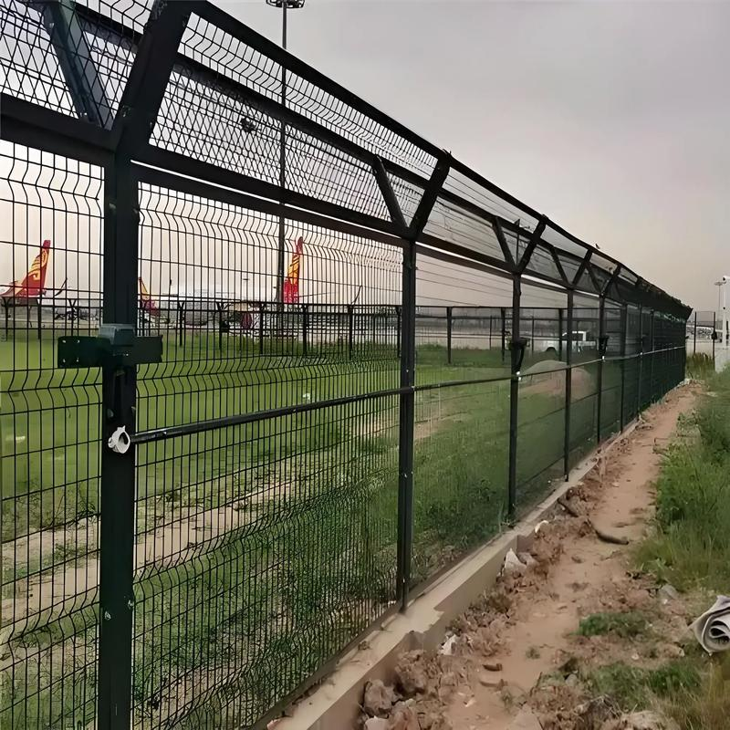 呼伦贝尔市护栏网铁丝网 - 方案